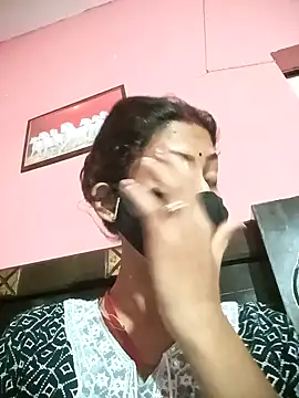 BIG QWEEN NO1 online show from 20, 3, 2026