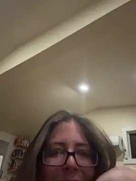 Naomi Blaire online show from 9, 3, 2026