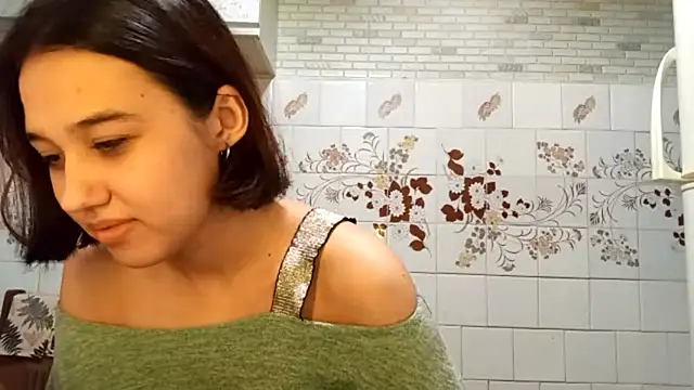 Snapshot of AnnettaBelsito chatting on 26, 4, 2026 AnnettaBelsito online show from 26, 4, 2026
