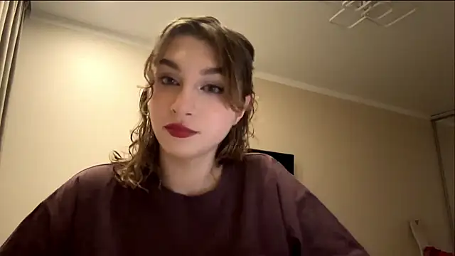 ElliKrovel online show from 11, 2, 2026