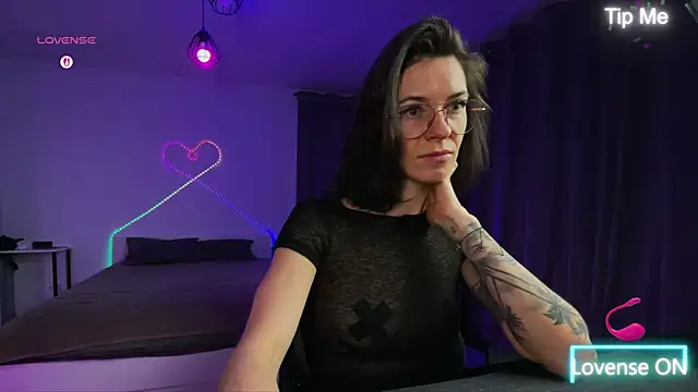 Katy Kar online show from 6, 2, 2026