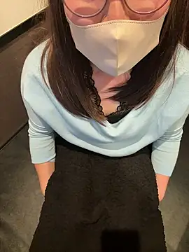 Saki 006 online show from 4, 3, 2026