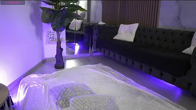 VansessaNyx online show from 3, 4, 2026