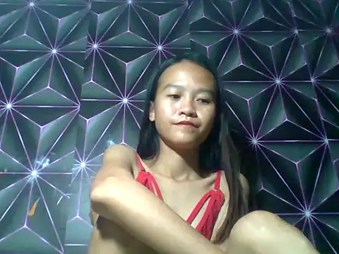 Yourlilpinayy online show from 8, 3, 2026