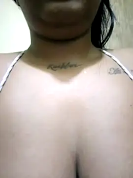 Snapshot of Zoe_Renata chatting on 20, 5, 2026 Zoe Renata online show from 20, 5, 2026