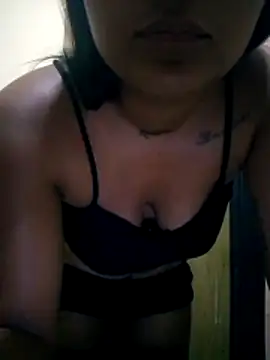 Snapshot of Zoe_Renata chatting on 13, 5, 2026 Zoe Renata online show from 13, 5, 2026