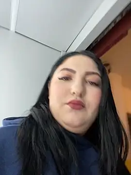Snapshot of Amber_Sinn chatting on 12, 5, 2026 Amber Sinn online show from 12, 5, 2026