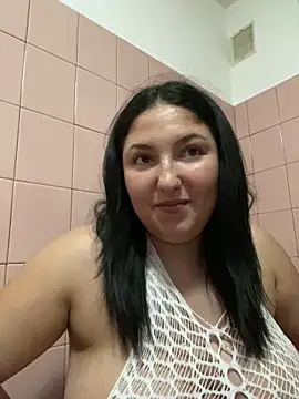 Snapshot of Amber_Sinn chatting on 21, 6, 2026 Amber Sinn online show from 21, 6, 2026