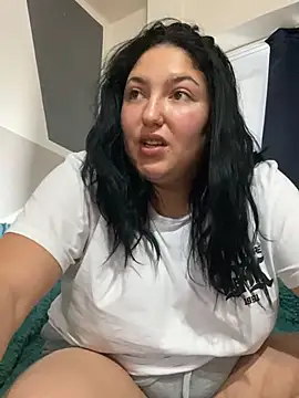 Snapshot of Amber_Sinn chatting on 6, 7, 2026 Amber Sinn online show from 6, 7, 2026