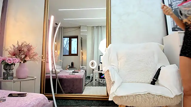 ElinaMoon  online show from 13, 2, 2026