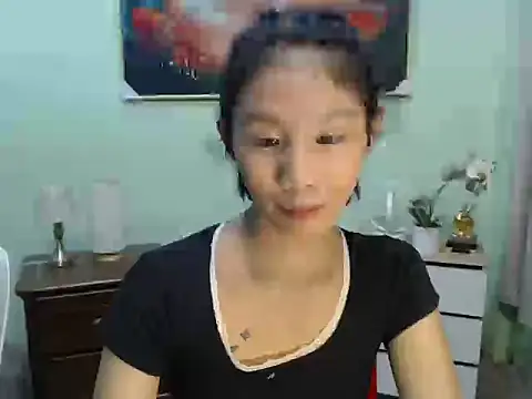 Snapshot of littlemikay chatting on 15, 7, 2026 littlemikay online show from 15, 7, 2026