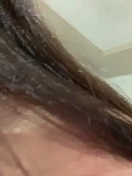 Rin-yiyi online show from 5, 3, 2026