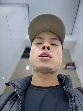 Eros lee online show from 15, 3, 2026