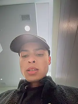 Snapshot of Eros_lee chatting on 29, 6, 2026 Eros lee online show from 29, 6, 2026