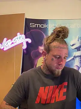 Smokebluntafterblunt online show from 21, 6, 2026