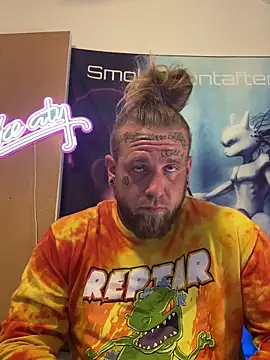 Smokebluntafterblunt online show from 17, 6, 2026