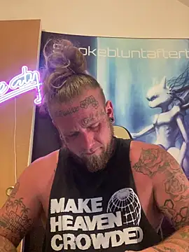 Smokebluntafterblunt online show from 13, 6, 2026