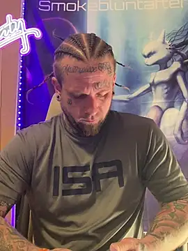 Smokebluntafterblunt online show from 11, 4, 2026