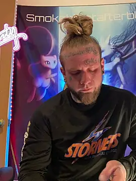 Smokebluntafterblunt online show from 19, 3, 2026