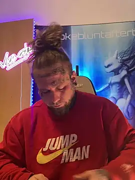 Smokebluntafterblunt online show from 27, 3, 2026