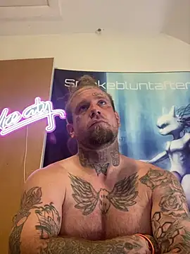 Snapshot of Smokebluntafterblunt chatting on 27, 5, 2026 Smokebluntafterblunt online show from 27, 5, 2026