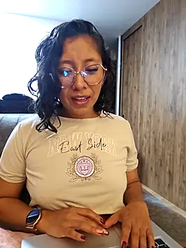 Camila Lopez1 online show from 27, 3, 2026