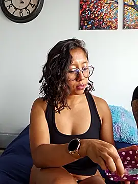 Camila Lopez1 online show from 13, 4, 2026