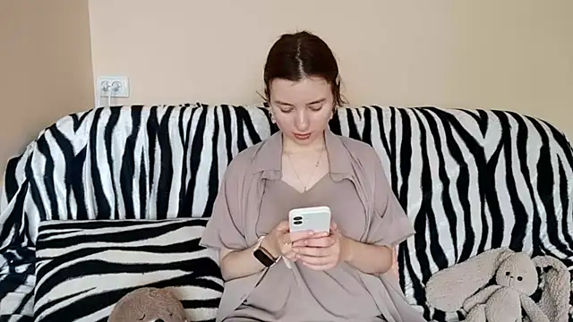 LanitaHemple online show from 2, 4, 2026