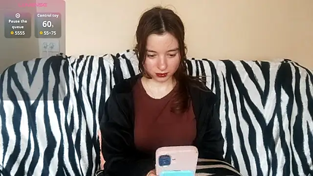 LanitaHemple online show from 10, 4, 2026