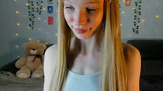 Kiracute18 online show from 10, 2, 2026