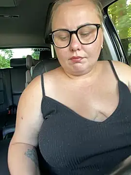 Mommy-girl-Lola online show from 15, 7, 2026