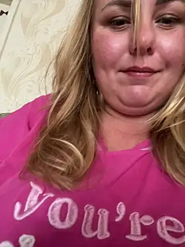 Mommy-girl-Lola online show from 23, 7, 2026