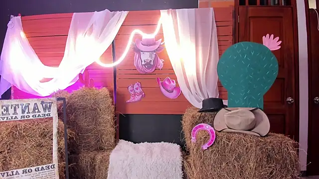 Mia Naive online show from 21, 3, 2026