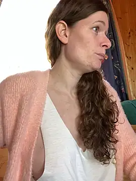 Midnight Munch online show from 23, 4, 2026