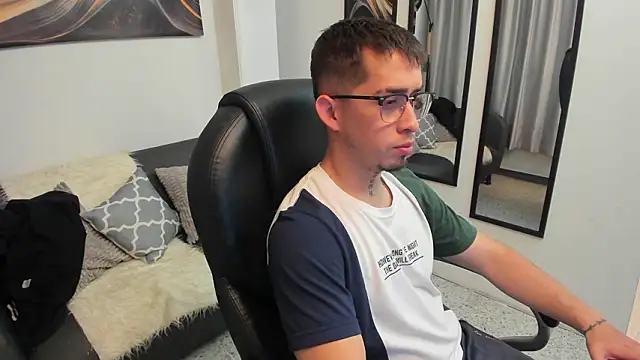 Tommas Jhonson online show from 18, 3, 2026