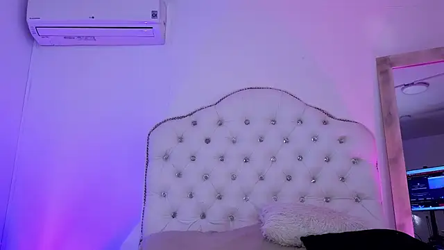 Axarasss  online show from 17, 6, 2026