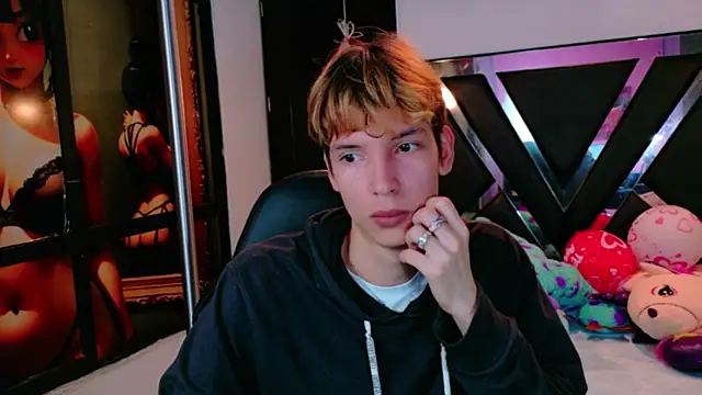 Liam Green1 online show from 17, 2, 2026