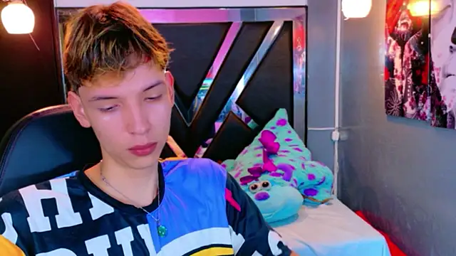 Liam Green1 online show from 22, 2, 2026