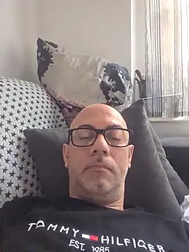 Snapshot of pareja47 chatting on 2, 6, 2026 pareja47 online show from 2, 6, 2026