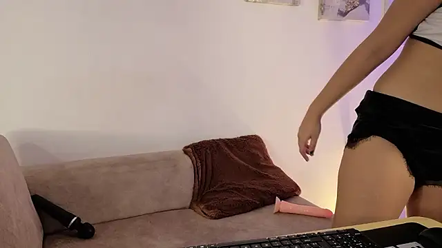 Scarlett Walker05 online show from 24, 2, 2026