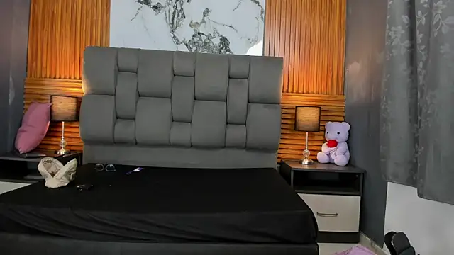  MilaRose  online show from 9, 4, 2026