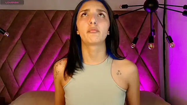 Snapshot of Aris_Suarez chatting on 9, 5, 2026 Aris Suarez online show from 9, 5, 2026