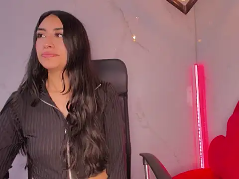 TiffanyDream8 online show from 20, 2, 2026