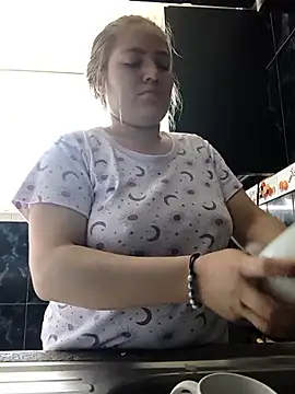 Mia collinx online show from 2, 3, 2026