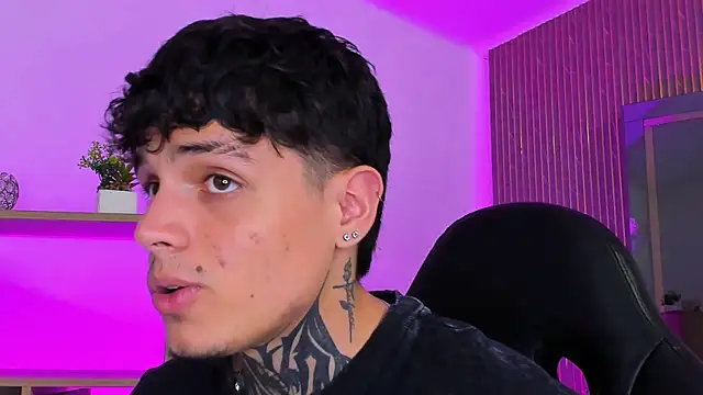 Declan-Foxx online show from 9, 4, 2026