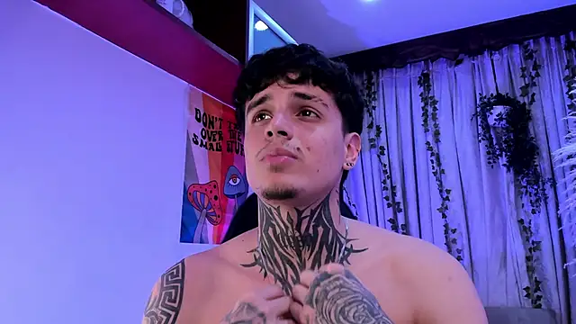 Declan-Foxx online show from 14, 4, 2026