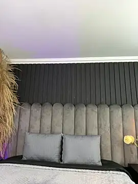 Snapshot of Nanda_vixen_ chatting on 25, 4, 2026 Nanda vixen online show from 25, 4, 2026