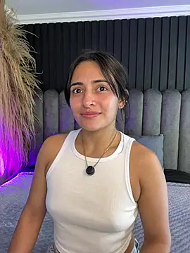 Snapshot of Nanda_vixen_ chatting on 14, 5, 2026 Nanda vixen online show from 14, 5, 2026