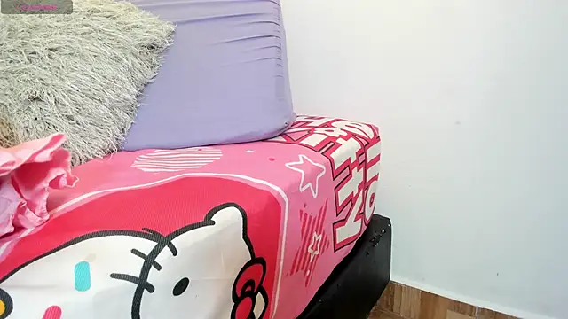 MiaEvans0 online show from 26, 5, 2026