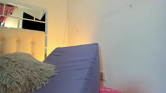 MiaEvans0 online show from 25, 5, 2026